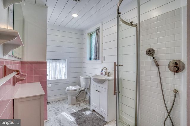 77 WEST AVE, Ocean View, DE 19970