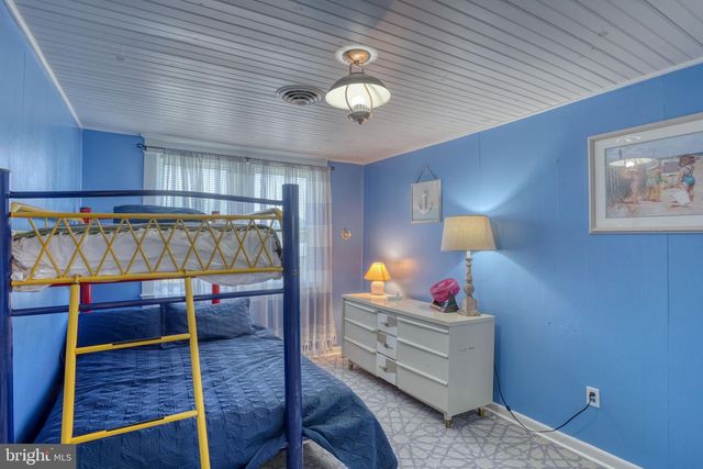 77 WEST AVE, Ocean View, DE 19970