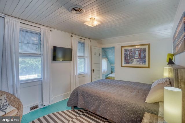 77 WEST AVE, Ocean View, DE 19970
