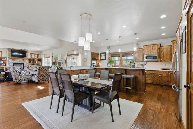 365 N Legacy Ridge Dr, Liberty Lake, WA 99019