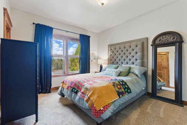 365 N Legacy Ridge Dr, Liberty Lake, WA 99019