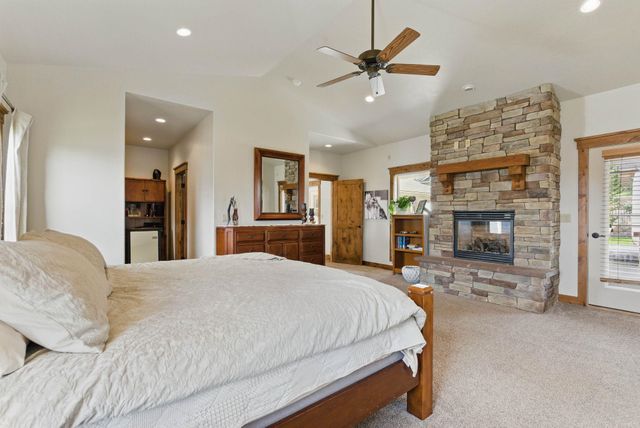 365 N Legacy Ridge Dr, Liberty Lake, WA 99019