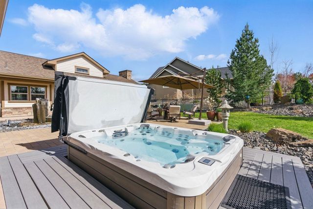 365 N Legacy Ridge Dr, Liberty Lake, WA 99019