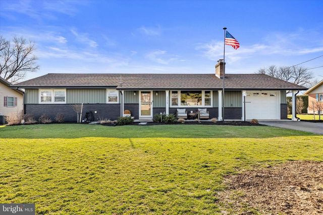 239 MILL RD, Mount Joy, PA 17552