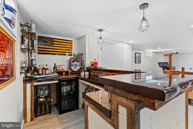 239 MILL RD, Mount Joy, PA 17552