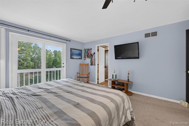217 Davis Lake Drive, Oxford, MI 48371