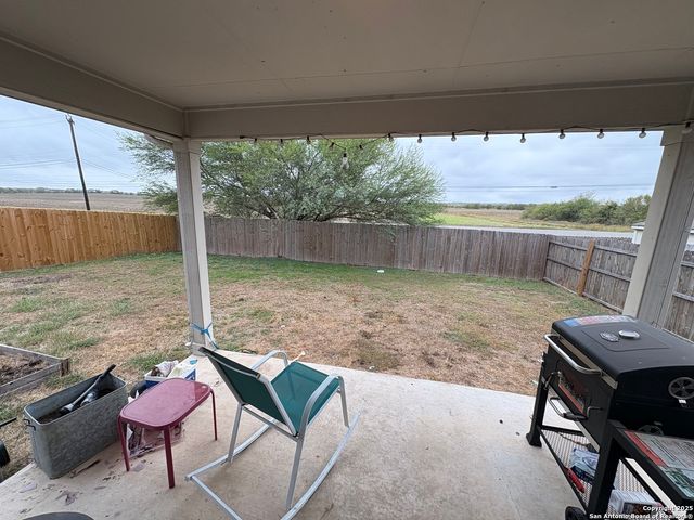 10438 macarthur, Converse, TX 78109