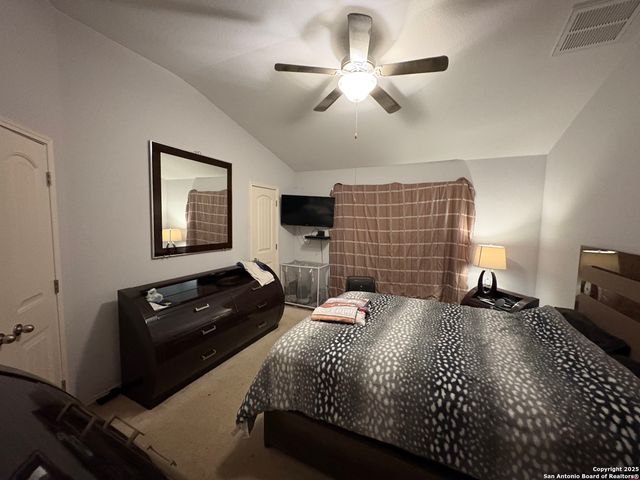 10438 macarthur, Converse, TX 78109