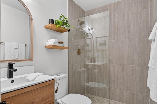 6106 Pintail Court, Oak Ridge, NC 27310