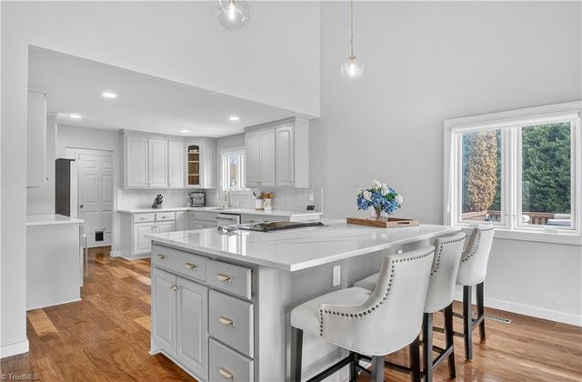 6106 Pintail Court, Oak Ridge, NC 27310