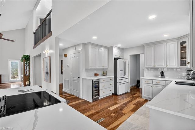 6106 Pintail Court, Oak Ridge, NC 27310