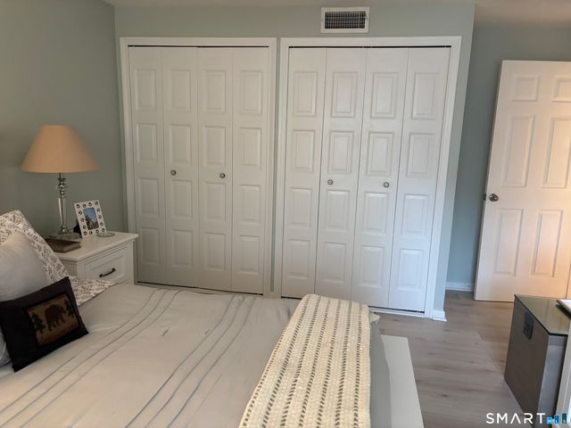 24 Harbour Village D, Branford, CT 06405