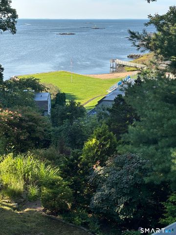 24 Harbour Village D, Branford, CT 06405