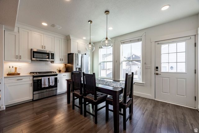 10637 S TOPVIEW RD, South Jordan, UT 84009