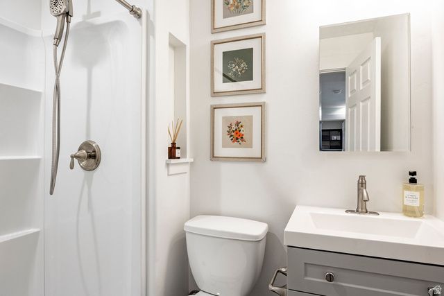 10637 S TOPVIEW RD, South Jordan, UT 84009