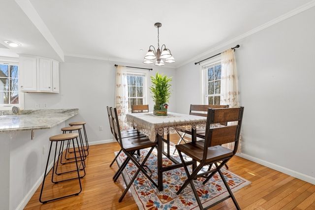 9 Falcon Ln, Haverhill, MA 01832