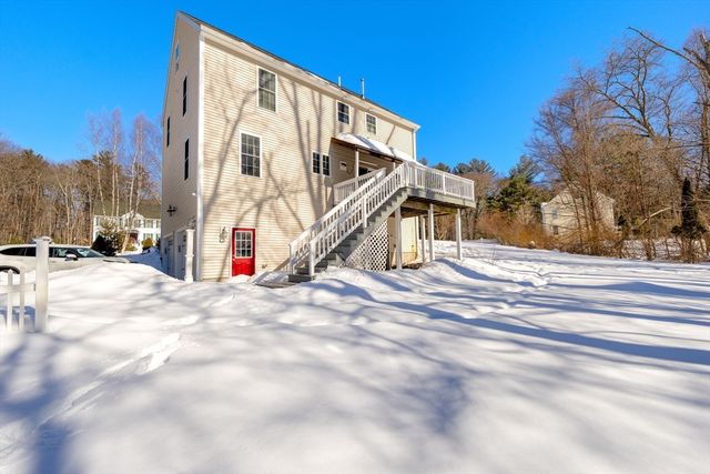 9 Falcon Ln, Haverhill, MA 01832
