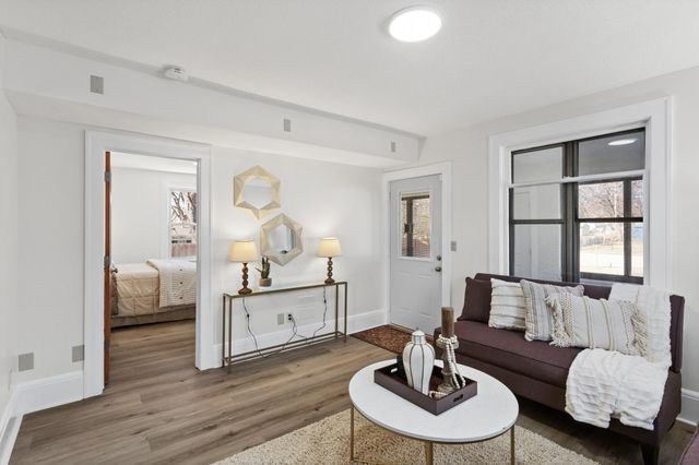 2805 W 76th Street, Richfield, MN 55423