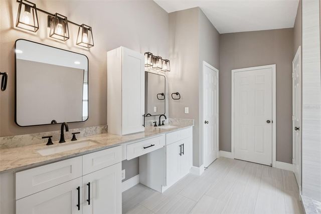 1996 MAGIES COURT, Oviedo, FL 32766