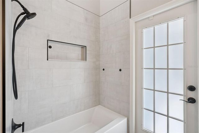 1996 MAGIES COURT, Oviedo, FL 32766