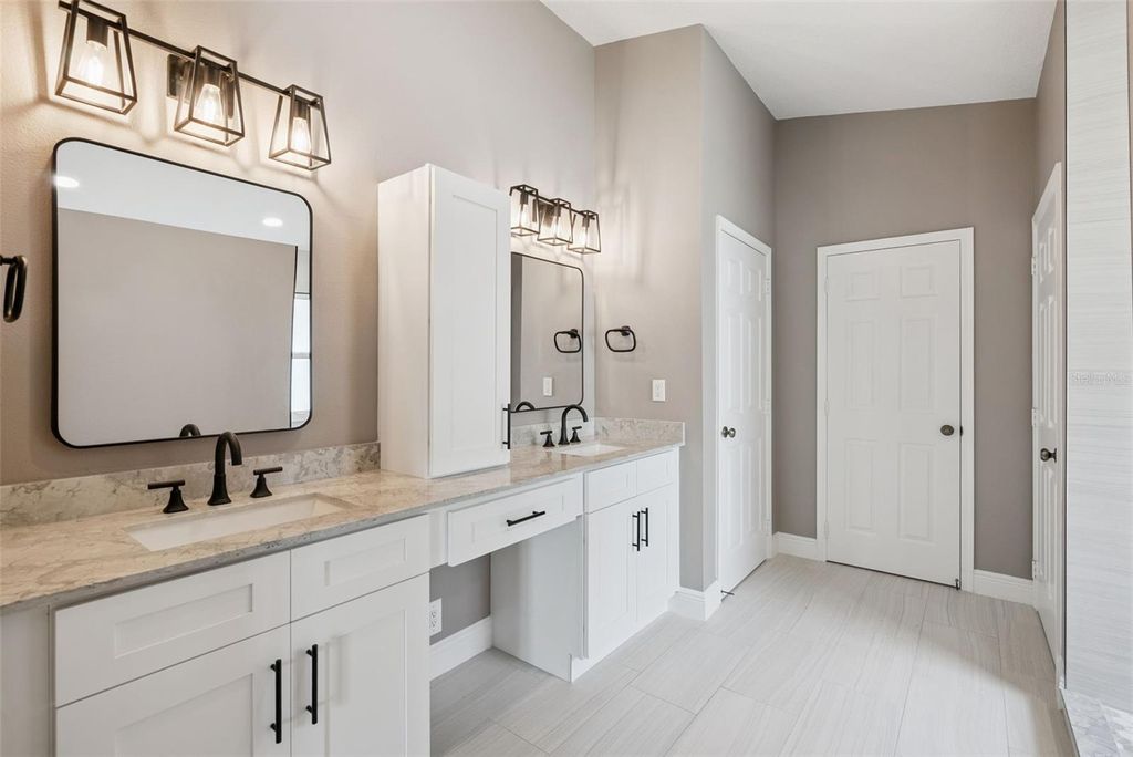 Image 20 of property listing at 1996 MAGIES COURT, Oviedo, FL 32766