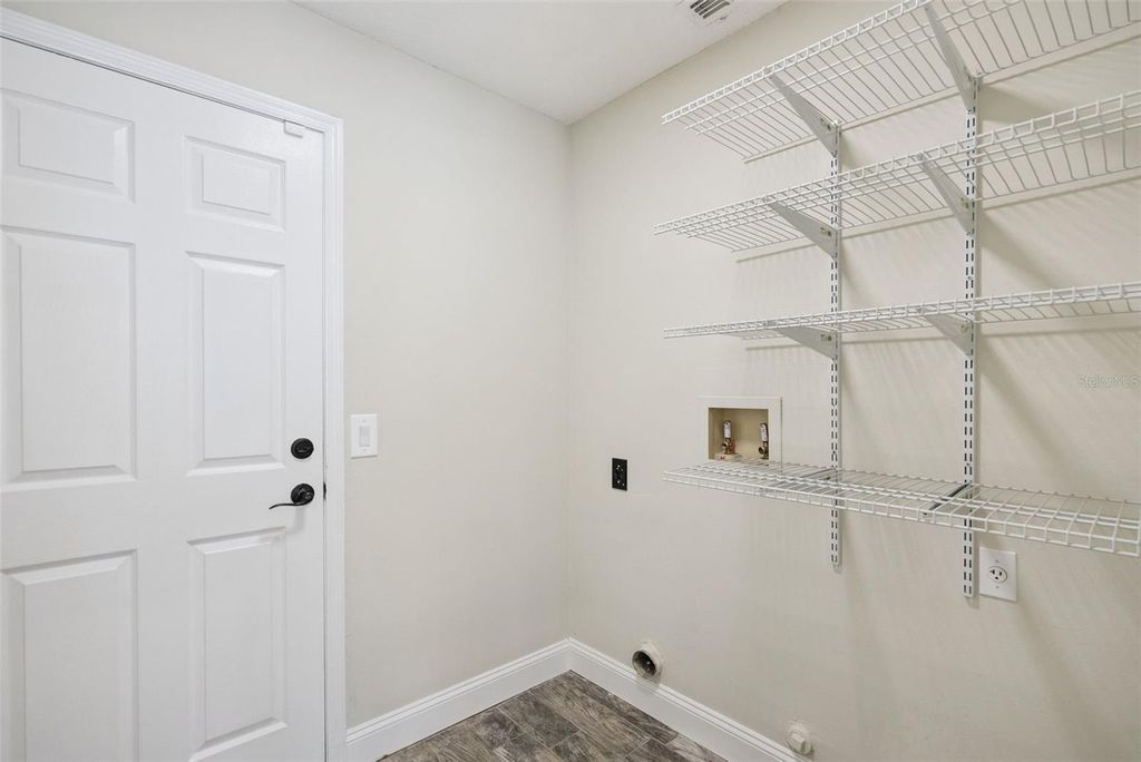 Image 32 of property listing at 1996 MAGIES COURT, Oviedo, FL 32766