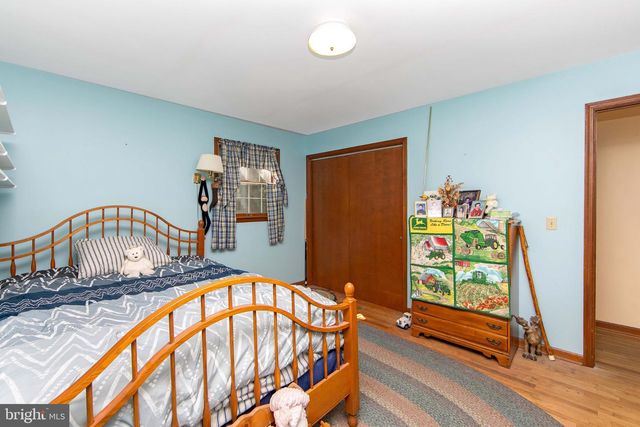 85 CEDAR LN, Elmer, NJ 08318