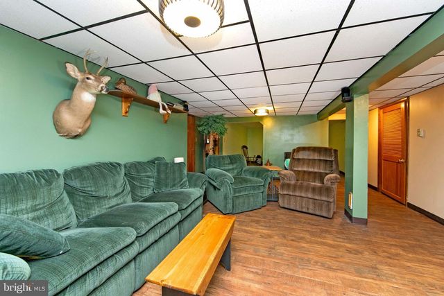 85 CEDAR LN, Elmer, NJ 08318