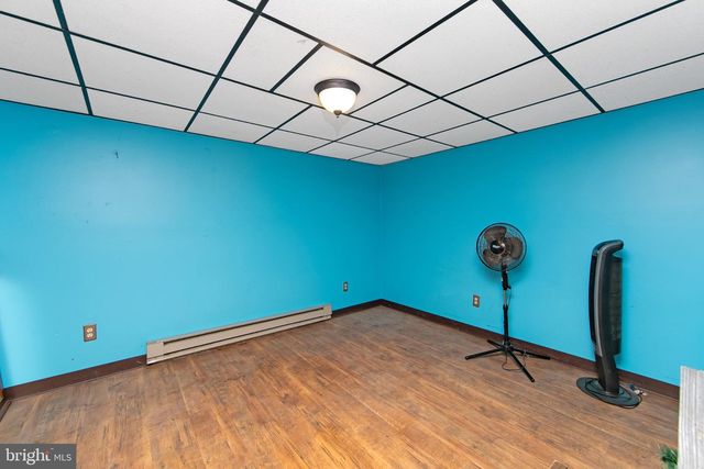 85 CEDAR LN, Elmer, NJ 08318