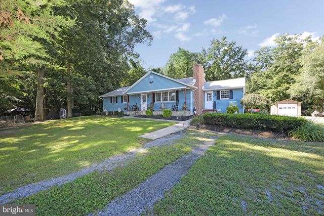 85 CEDAR LN, Elmer, NJ 08318
