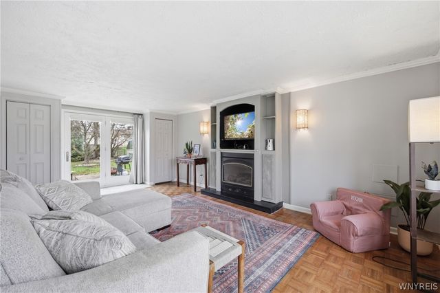 120 Brentwood Drive, Cheektowaga, NY 14227