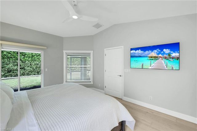 7661 San Sebastian WAY, Naples, FL 34109