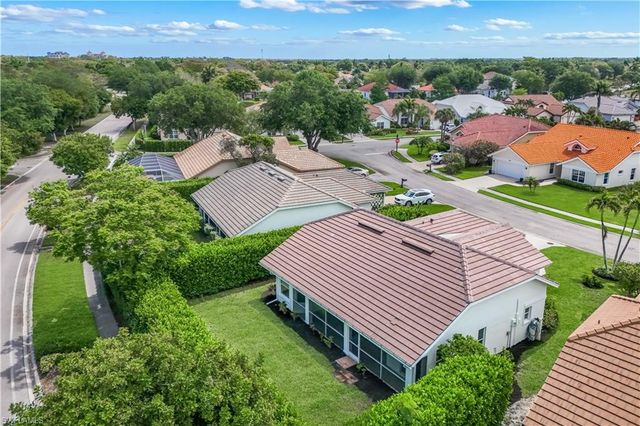 7661 San Sebastian WAY, Naples, FL 34109