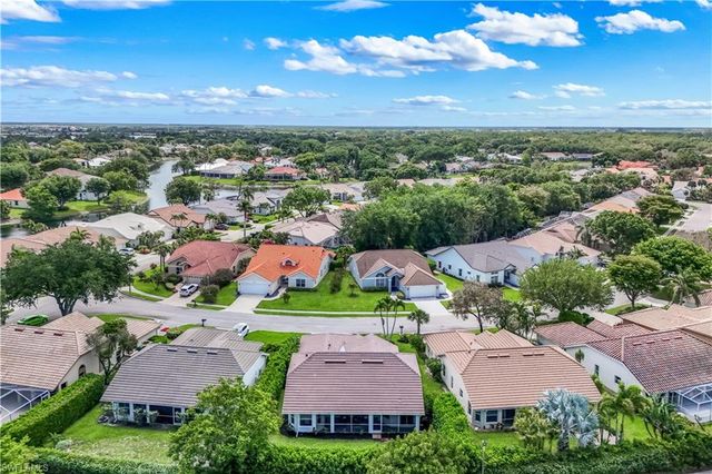 7661 San Sebastian WAY, Naples, FL 34109