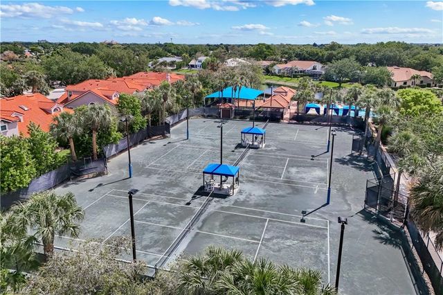 7661 San Sebastian WAY, Naples, FL 34109