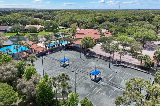 7661 San Sebastian WAY, Naples, FL 34109