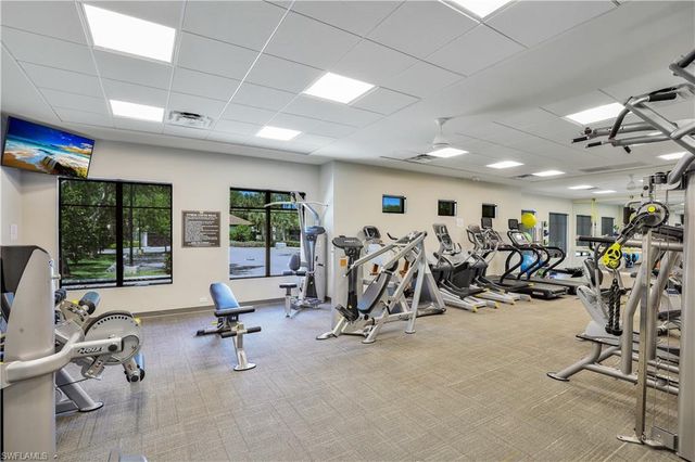 7661 San Sebastian WAY, Naples, FL 34109