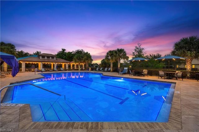 7661 San Sebastian WAY, Naples, FL 34109