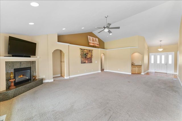 85 Morning Dove Trail, Eagle Point, OR 97524