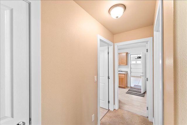 85 Morning Dove Trail, Eagle Point, OR 97524