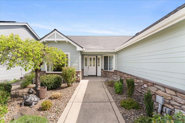 85 Morning Dove Trail, Eagle Point, OR 97524