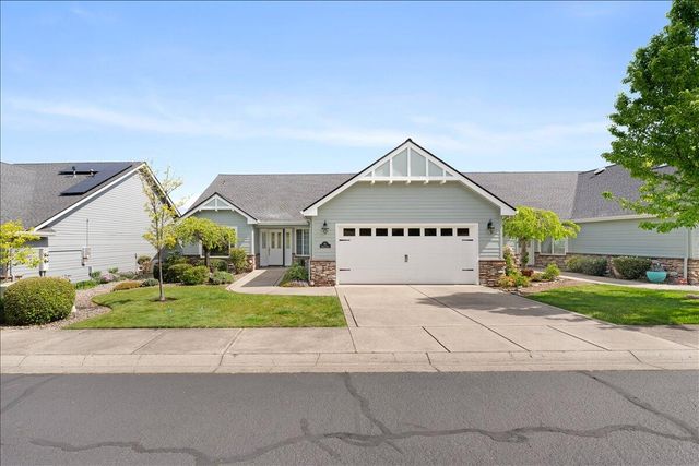 85 Morning Dove Trail, Eagle Point, OR 97524