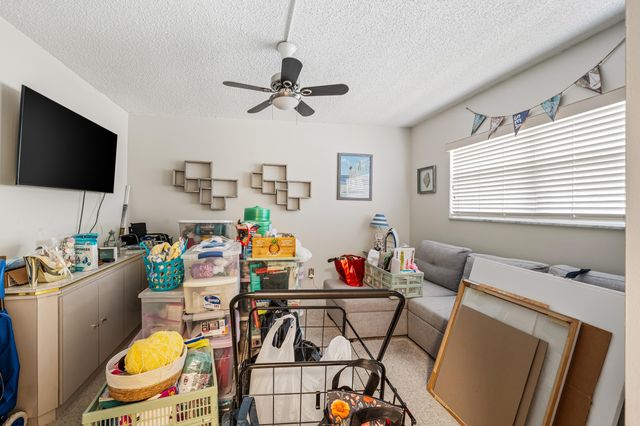 3755 Via Poinciana, Greenacres, FL 33467