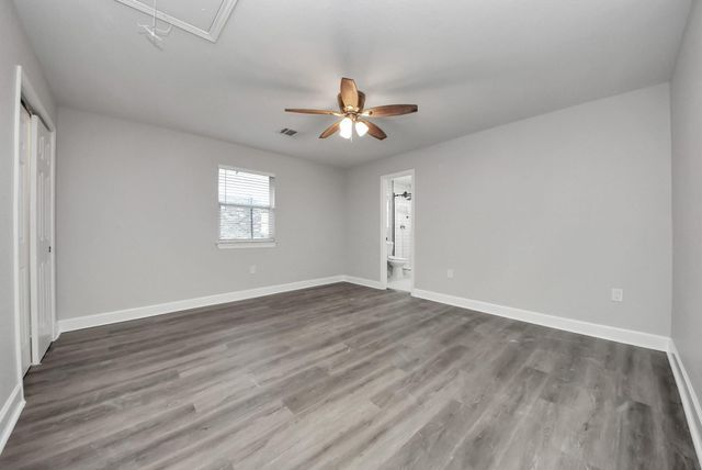 508 Navajo Dr, Montgomery, TX 77316