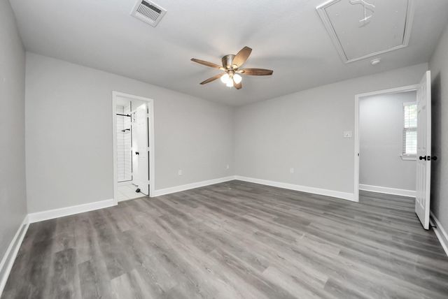 508 Navajo Dr, Montgomery, TX 77316