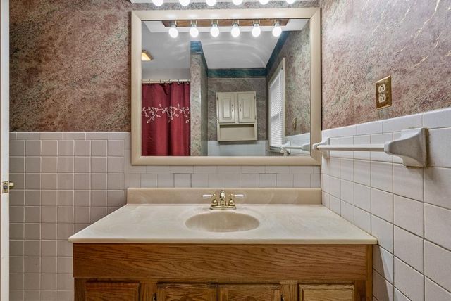 106 Millbrooke Drive, Hopkinsville, KY 42240