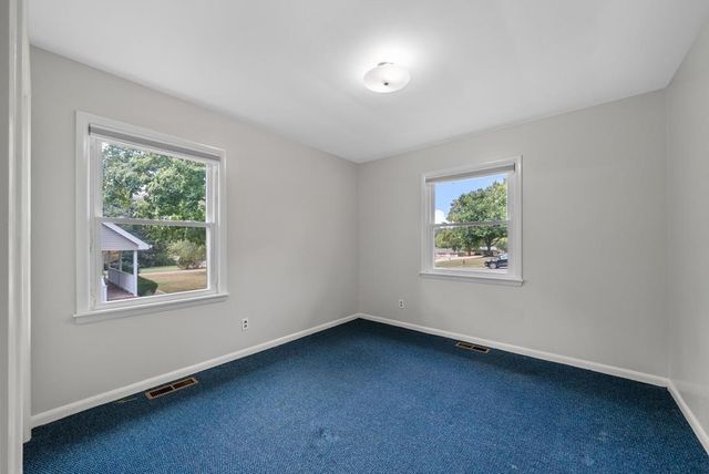 106 Millbrooke Drive, Hopkinsville, KY 42240