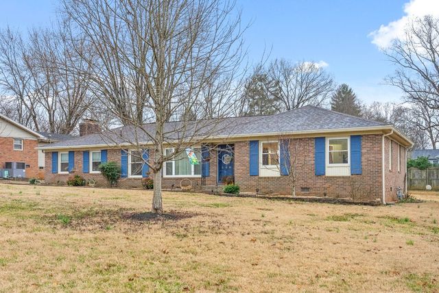 106 Millbrooke Drive, Hopkinsville, KY 42240