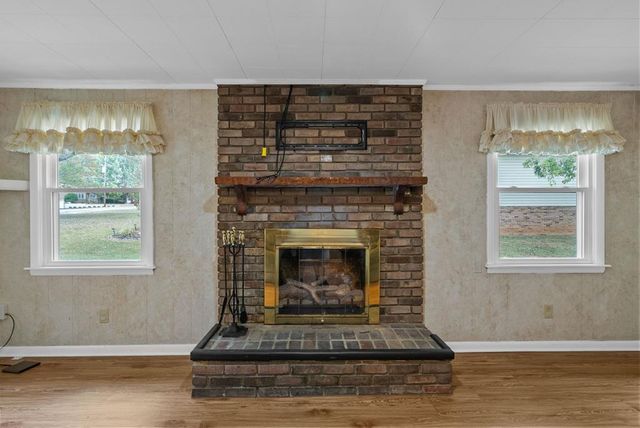 106 Millbrooke Drive, Hopkinsville, KY 42240