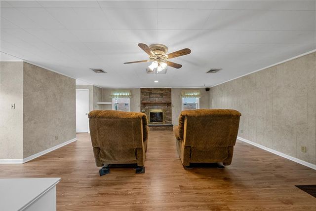 106 Millbrooke Drive, Hopkinsville, KY 42240